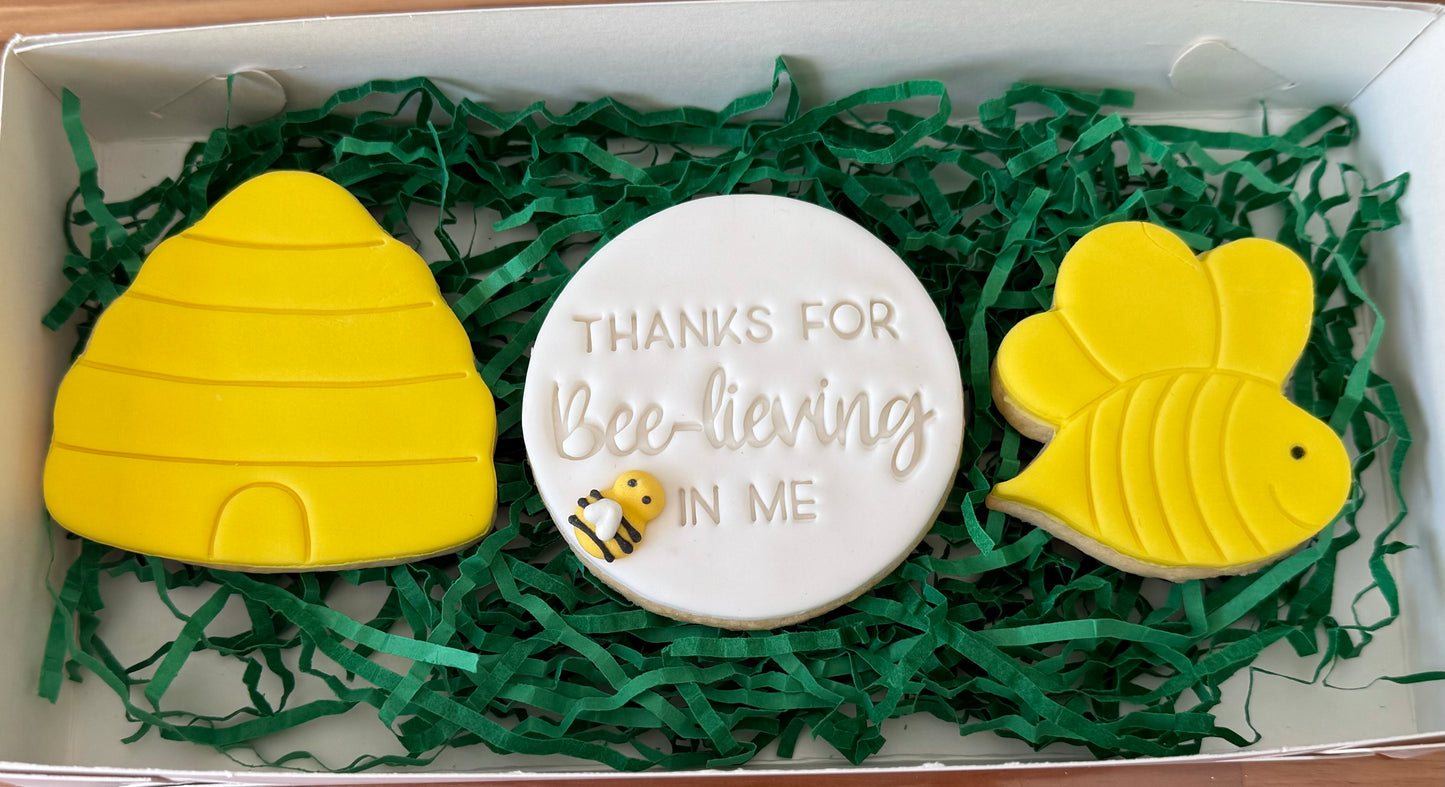Teachers Box Bee theme